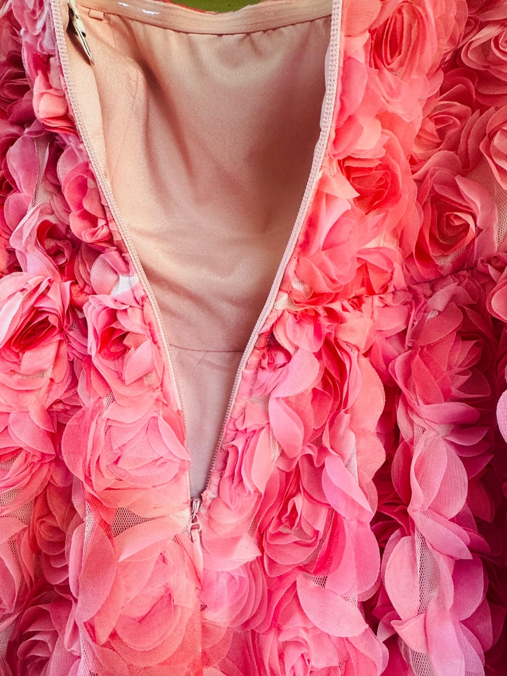 Dress the Population Sasha Strapless Rosette Mini Dress Pink Blush NWT Size L - Picture 10 of 12
